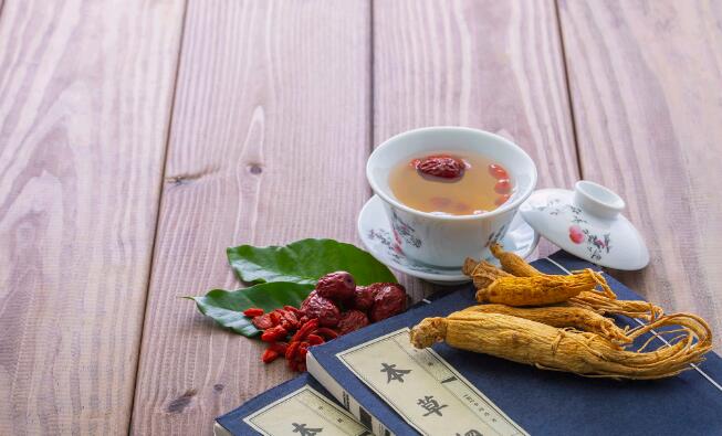 干土茯苓煲汤的做法大全-干土茯苓泡水喝的功效,中国中药干土茯苓的功效与作用及食用方法网站