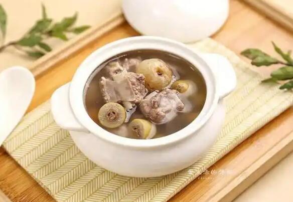 干土茯苓煲汤的做法大全-干土茯苓泡水喝的功效,中国中药干土茯苓的功效与作用及食用方法网站